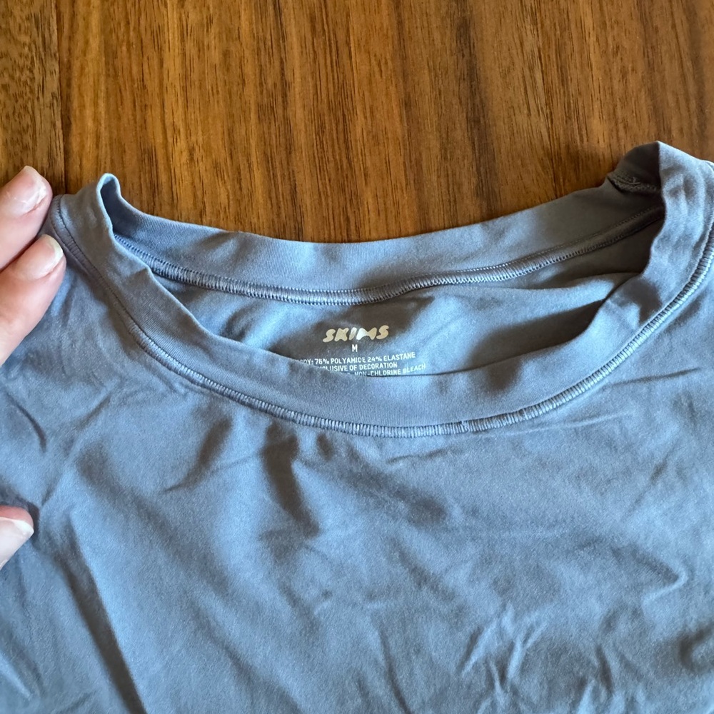 SKIMS Slate Blue Tee Fits Everybody Fabric